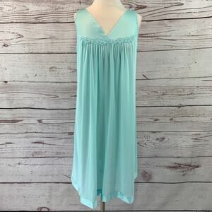 Vanity Fair aqua nightgown silky vintage